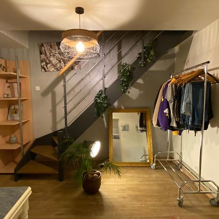 Chambre En Duplex, Entree Autonome, Sdb Privative Taverny Exterior photo